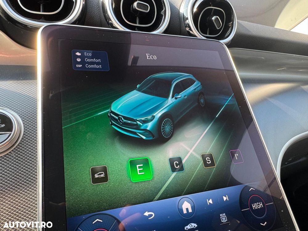 Mercedes-Benz GLC - 25