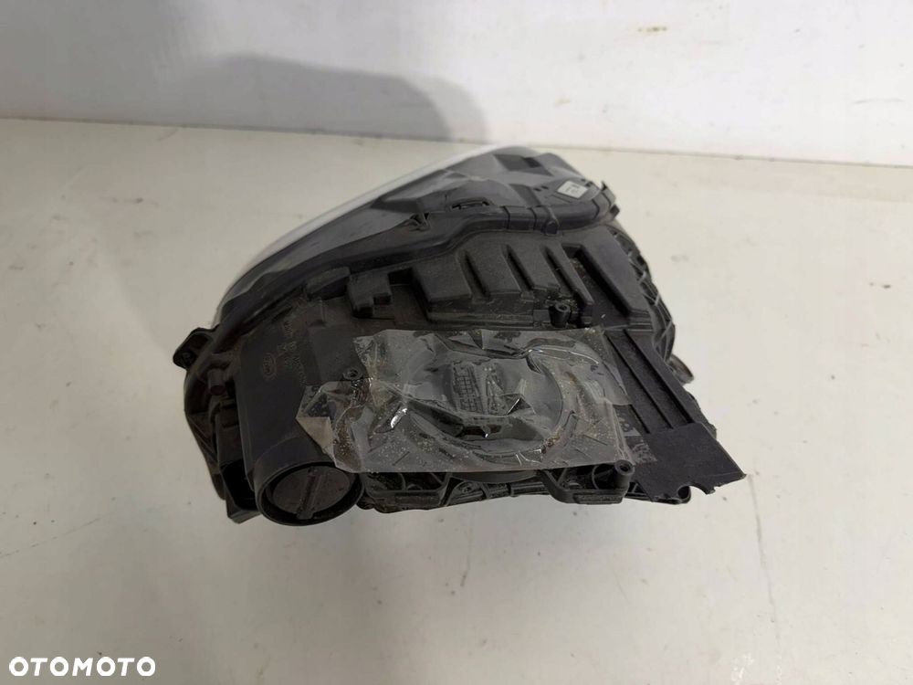 lampa lewy przód lewa przednia porsche taycan 9j1 eu - 10
