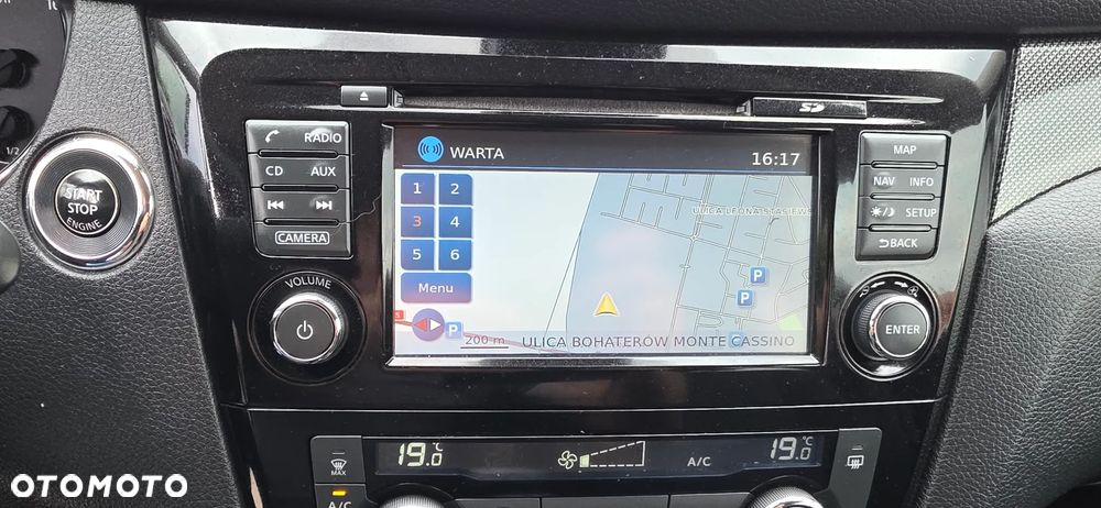 Nissan X-Trail 1.6 DCi N-Connecta 4WD - 24
