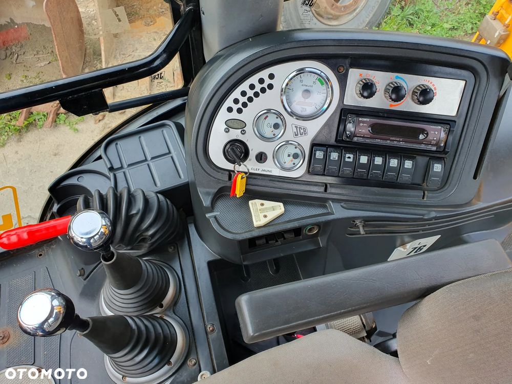 JCB 3CX SUPER Powershift Oryginał 7747 mth - 13