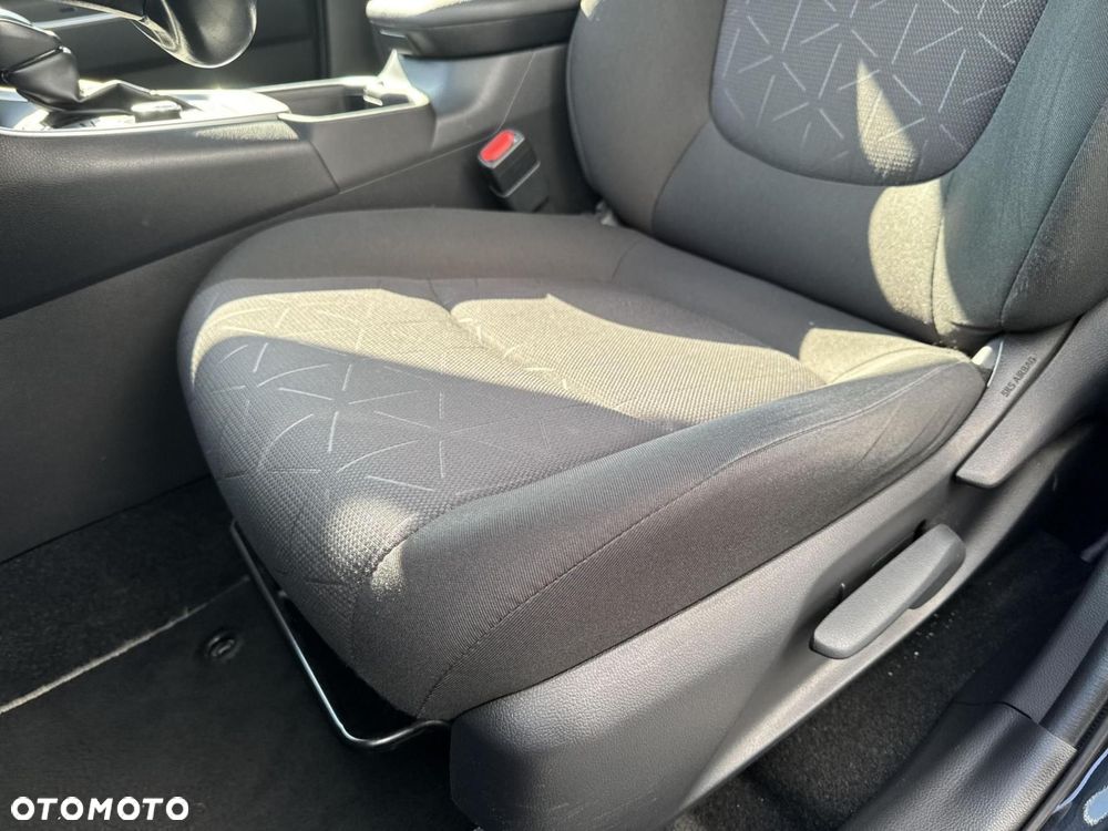 Toyota RAV4 - 12