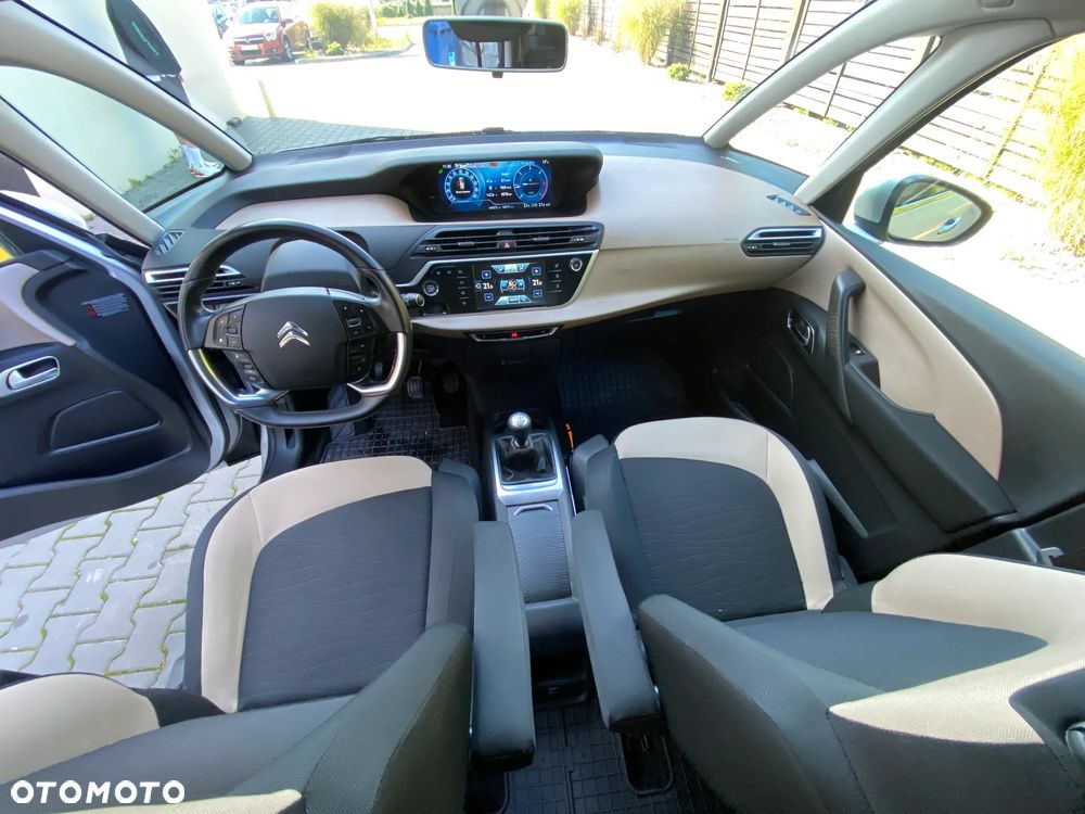 Citroën C4 Picasso 1.6 e-HDi Exclusive - 17