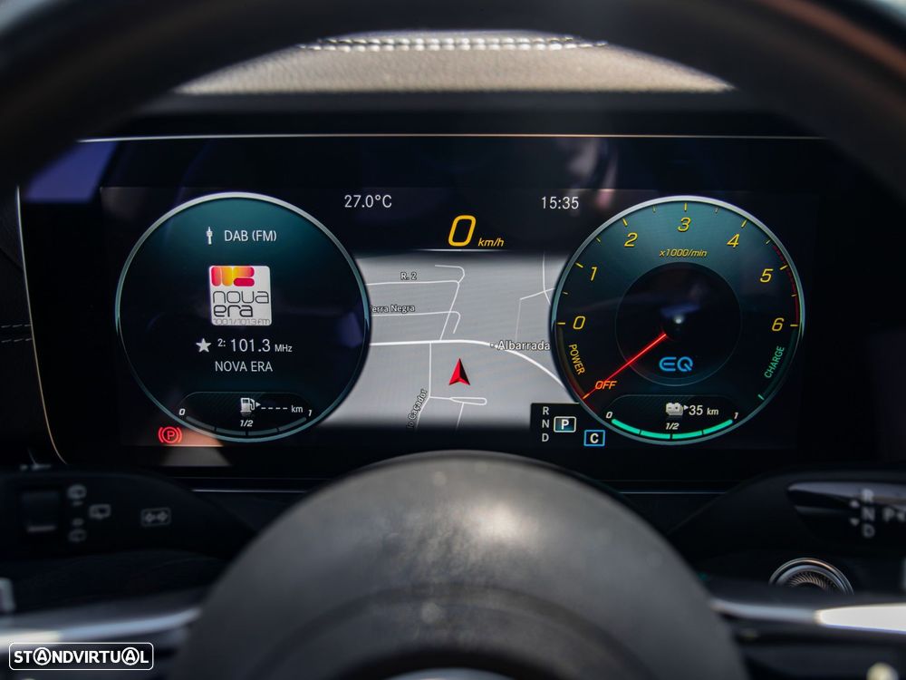 Mercedes-Benz E 300 de 9G-TRONIC AMG Line - 31