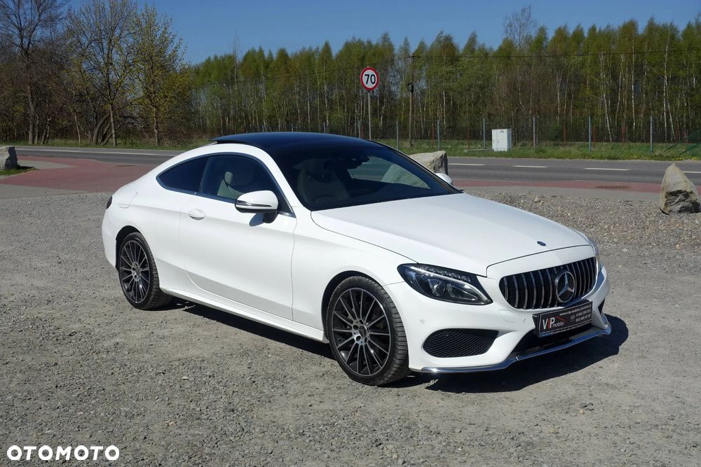 Mercedes-Benz Klasa C 200 4Matic 9G-TRONIC - 3