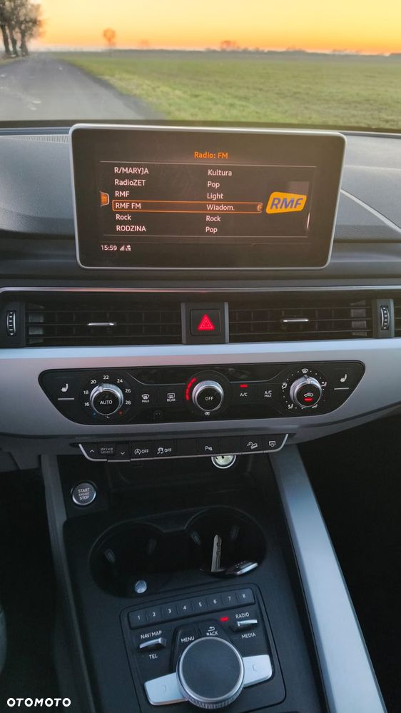 Audi A4 Allroad - 24