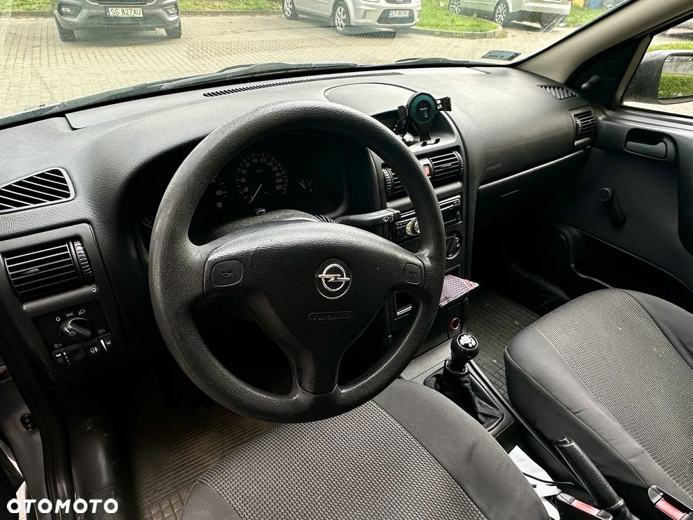 Opel Astra 1.4 Start - 4