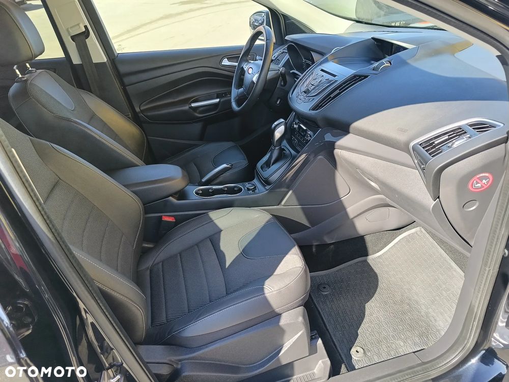Ford Kuga 2.0 TDCi 4x4 Trend - 16