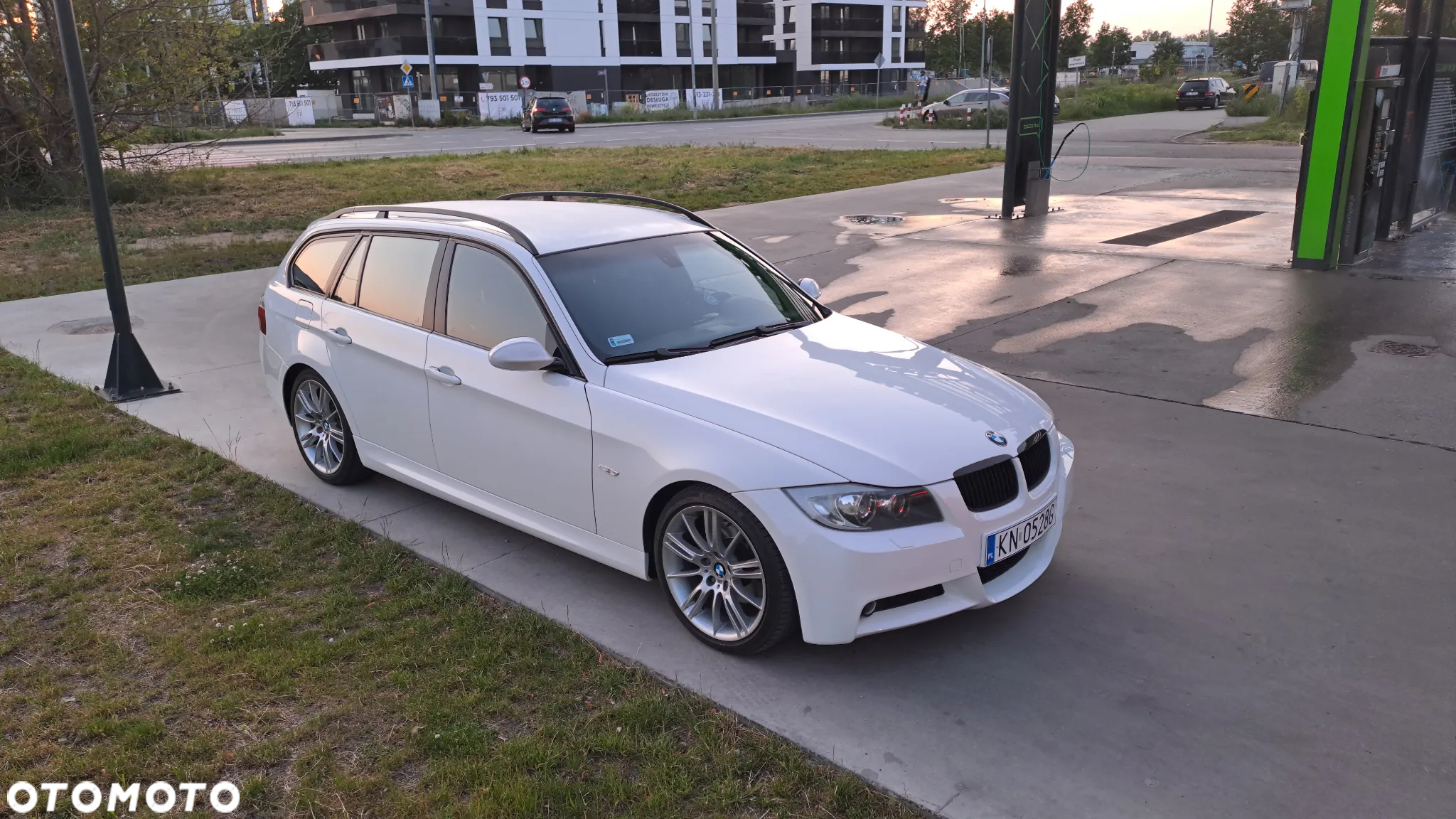 BMW Seria 3 325i - 2