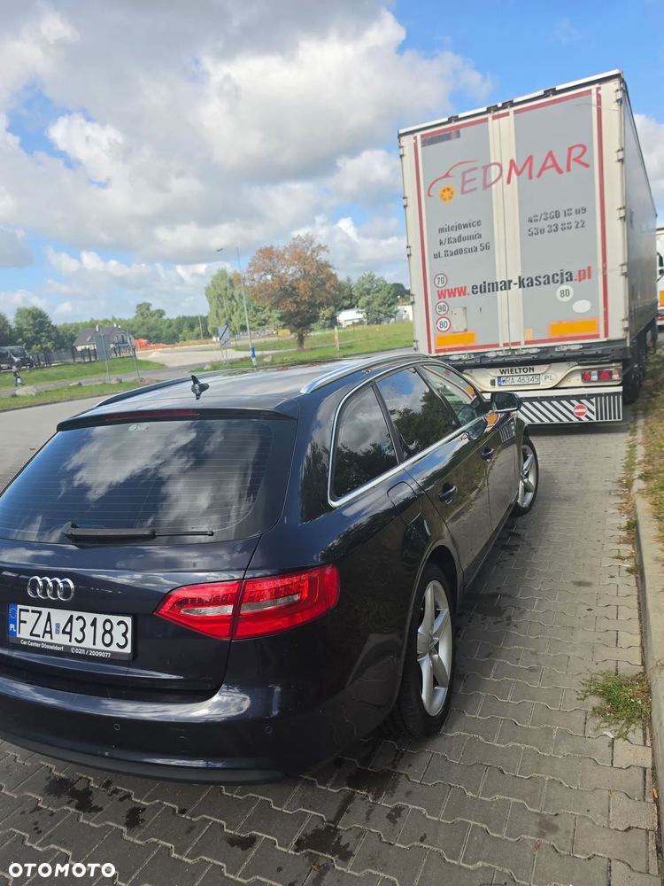 Audi A4 Avant 2.0 TDI DPF multitronic Attraction - 6