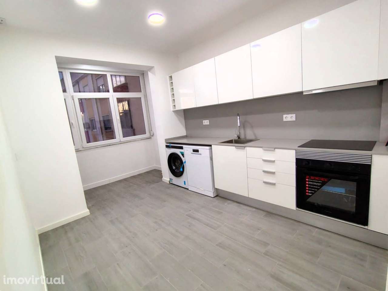 Apartamento T3 Totalmente Remodelado - Grande imagem: 3/21