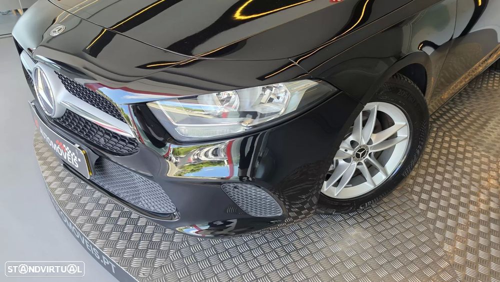 Mercedes-Benz A 180 d Style Plus Aut. - 24