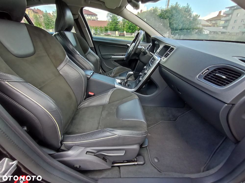 Volvo S60 - 29
