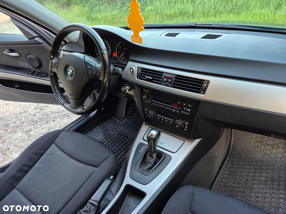 BMW Seria 3 - 15