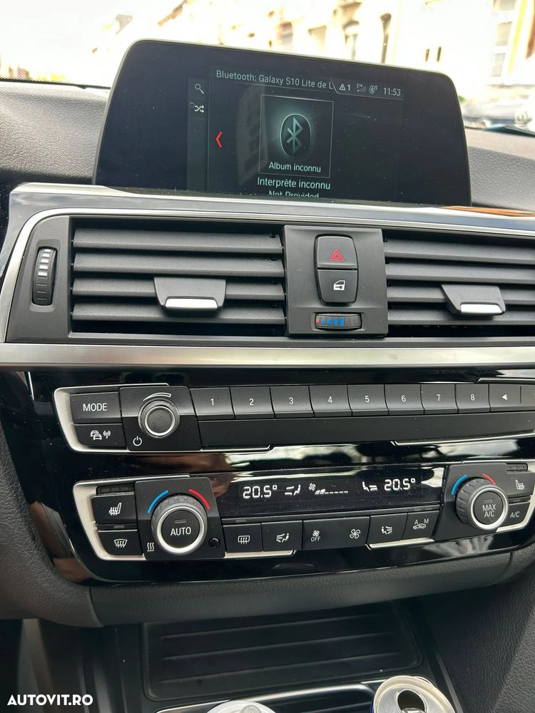 BMW Seria 3 318i Aut. M Sport - 12