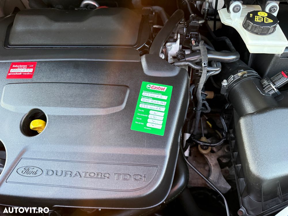Ford Galaxy 2.0 TDCi DPF Business Edition - 9