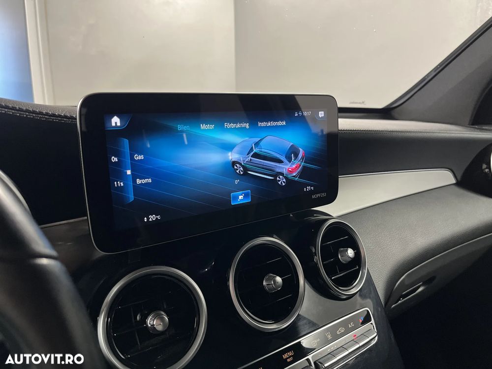 Mercedes-Benz GLC - 21