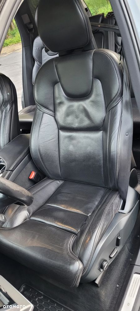 Volvo XC 90 D5 AWD Geartronic Inscription - 13