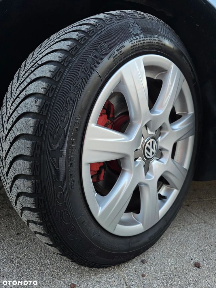 Volkswagen Passat 1.6 FSI Comfortline - 18