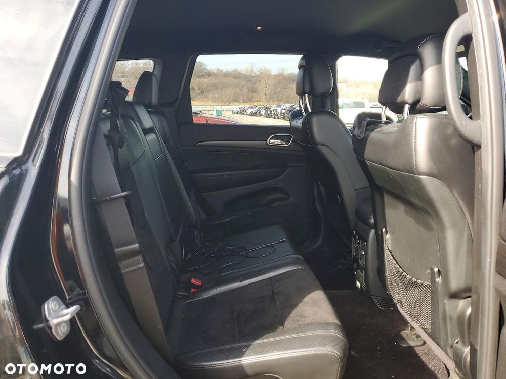 Jeep Grand Cherokee - 9