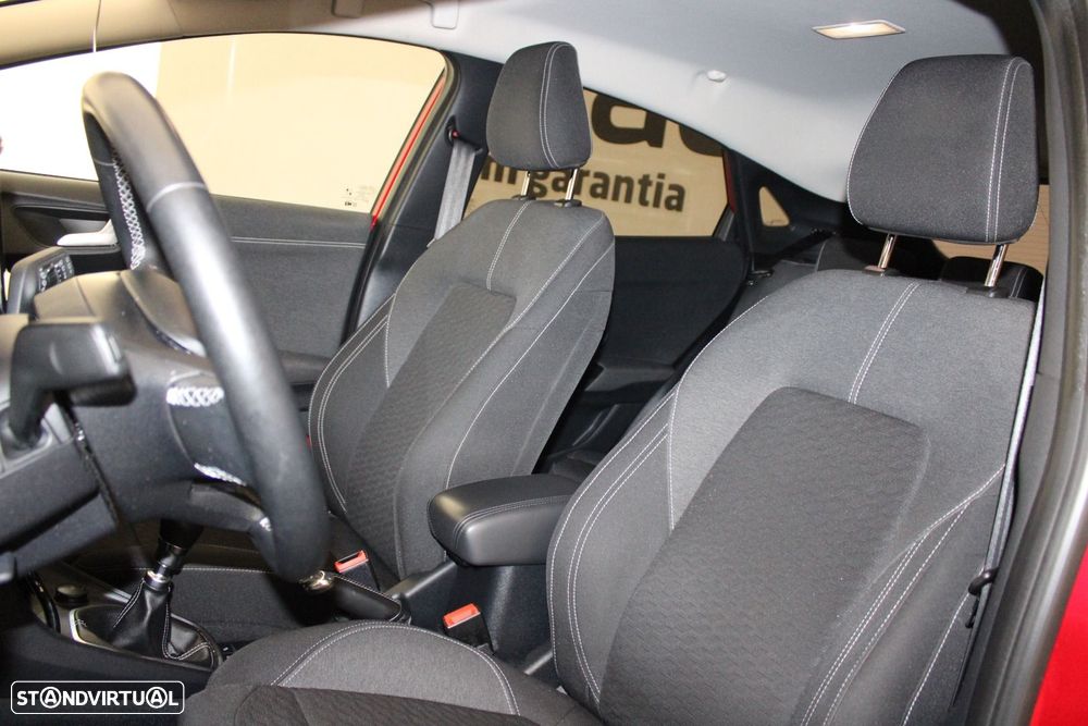 Ford Puma 1.0 EcoBoost MHEV Titanium - 23