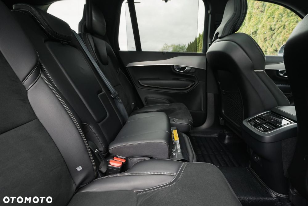 Volvo XC 90 B5 D AWD R-Design - 37