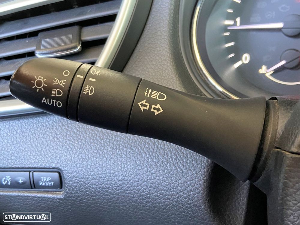 Nissan Qashqai 1.5 dCi 360 - 11