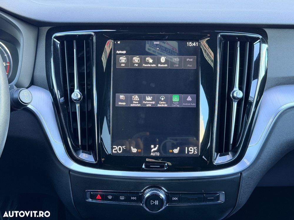 Volvo V60 D3 Geartronic Momentum - 27