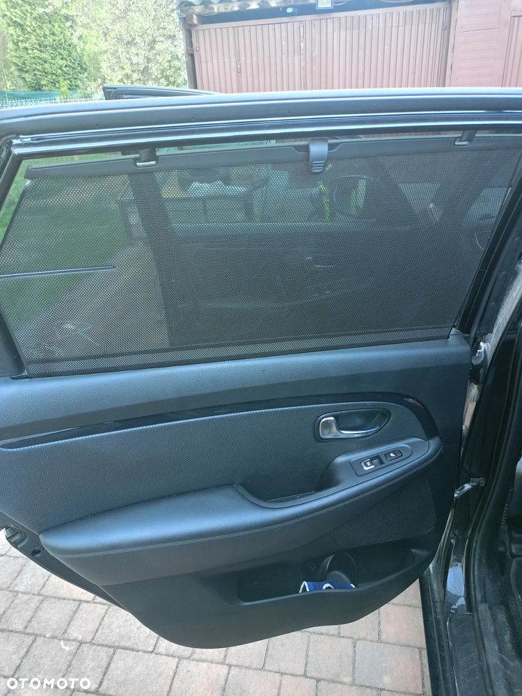Kia Carens 1.7 CRDi Spirit - 9