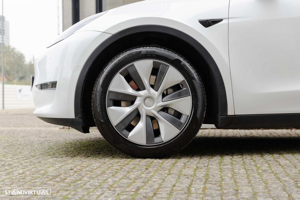 Tesla Model Y Long Range Tração Integral - 3