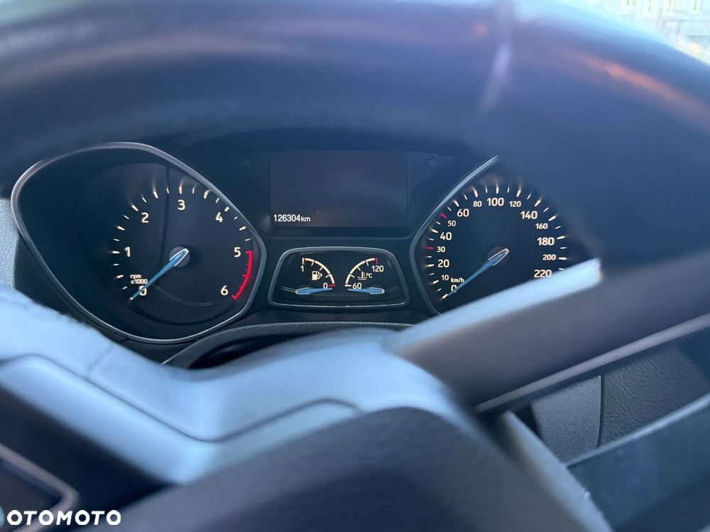 Ford Focus 1.5 TDCi Trend - 6