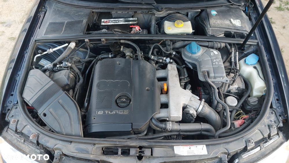 Audi A4 Limousine - 21