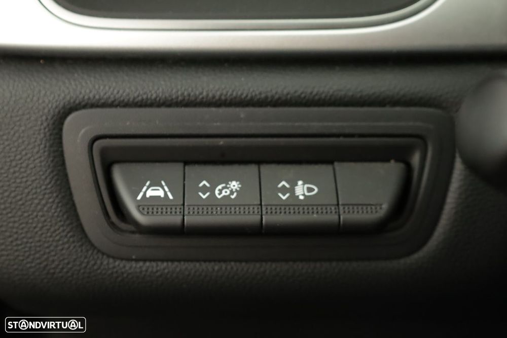 Renault Captur 1.0 TCe Techno Bi-Fuel - 20