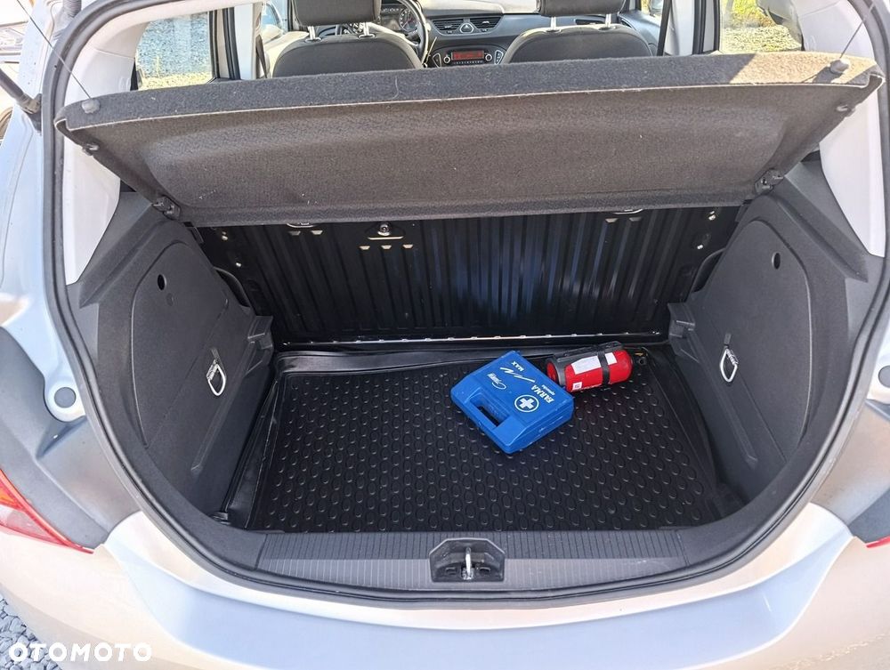 Opel Corsa - 22