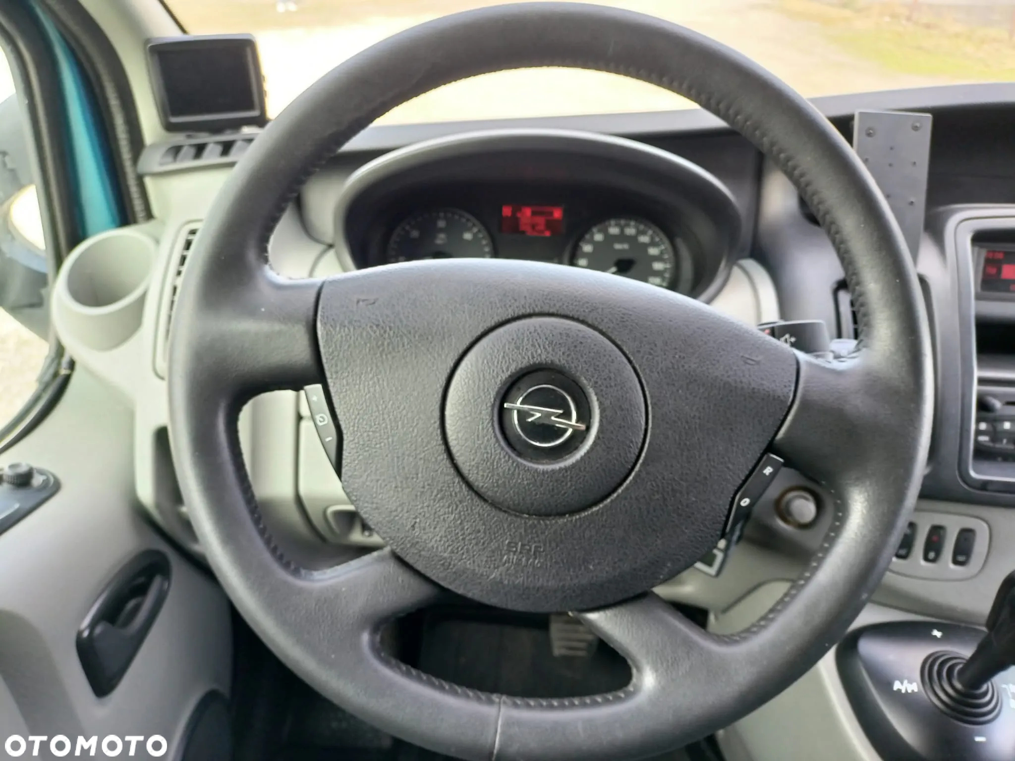 Opel Vivaro L2H1 2.9t MTA - 20