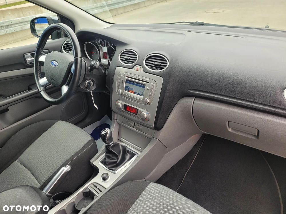 Ford Focus 1.8 Style - 2