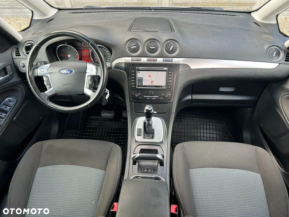 Ford Galaxy 2.0 TDCi DPF Champions Edition - 19