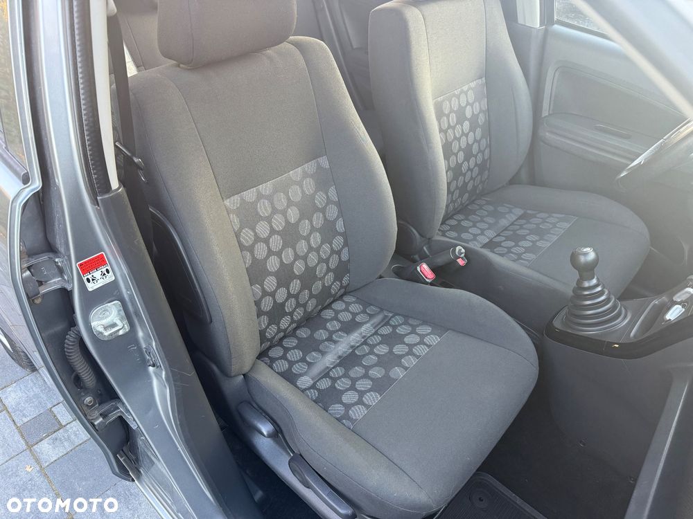 Suzuki Splash 1.0 Comfort - 16