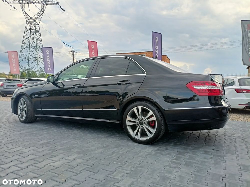 Mercedes-Benz Klasa E 250 CDI DPF BlueEFFICIENCY Automatik Avantgarde - 32