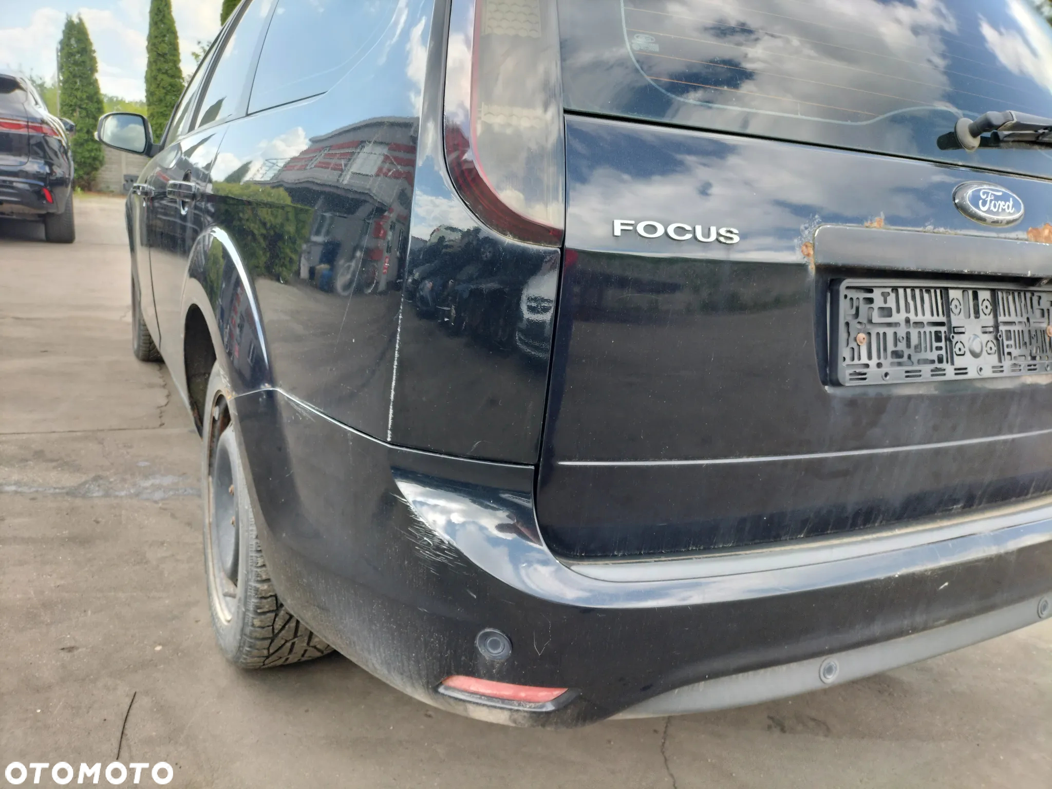 KOMPLETNY PRZÓD FORD FOCUS MK2 LIFT KOMBI KOD LAK. F3 - 12