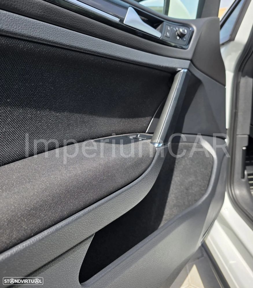 VW Golf GTI Performance BlueMotion DSG - 22