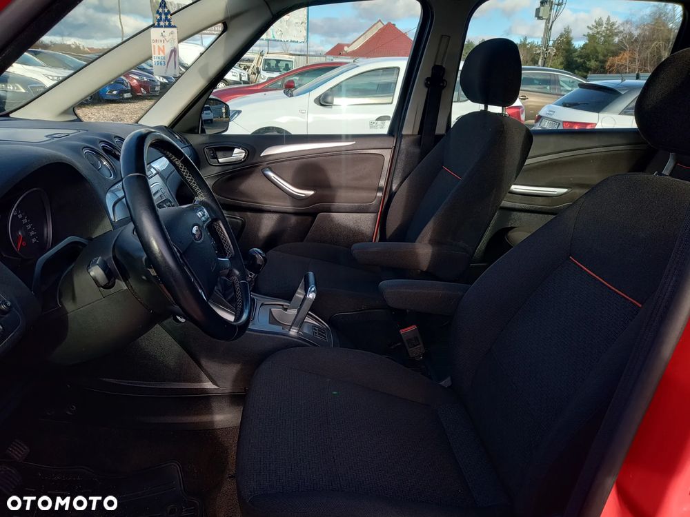 Ford Galaxy 2.0 Ambiente - 11