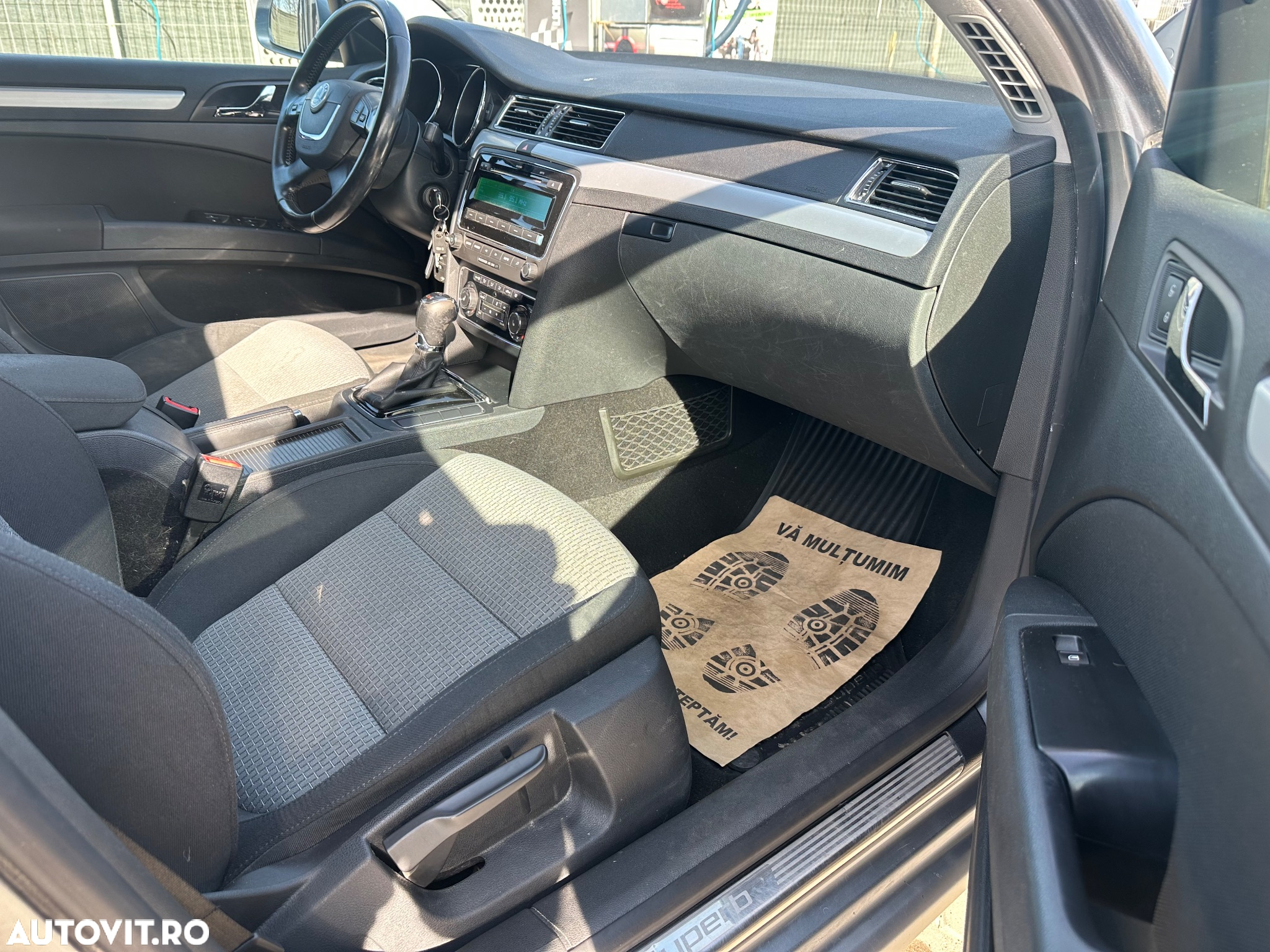 Skoda Superb 2.0 TDI 4x4 DSG Elegance - 15