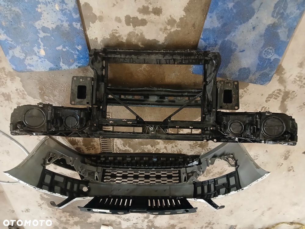 Octavia III 3 Pas przedni belka kompletny maska zderzak LA7W - 11