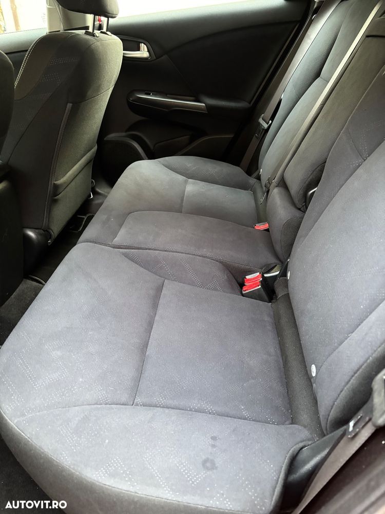 Honda Civic 1.6 i-DTEC 6MT Comfort - 8