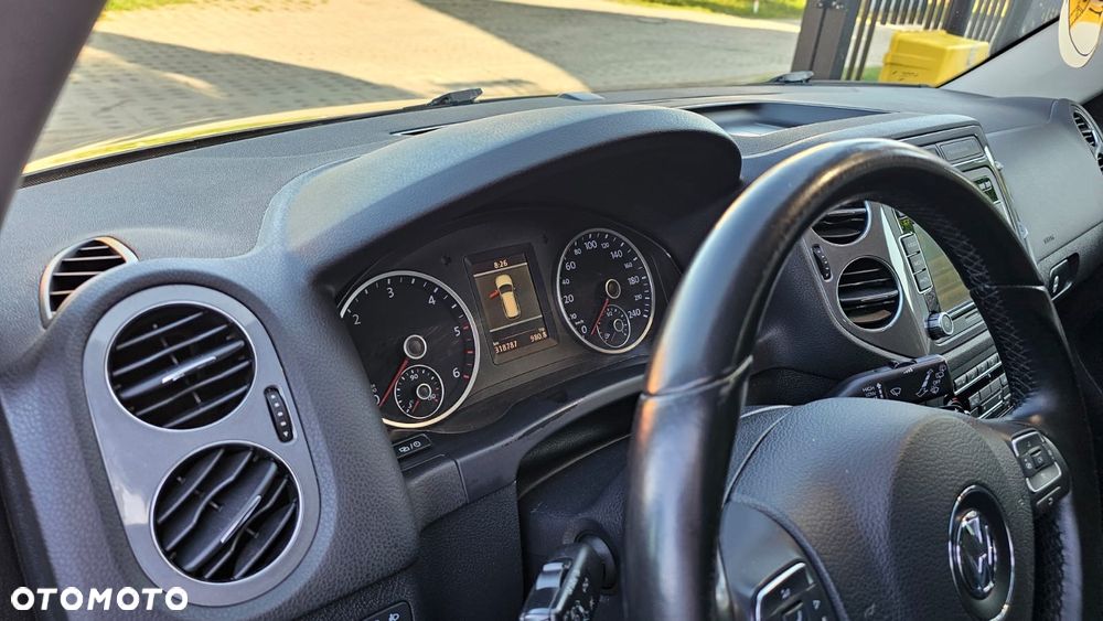 Volkswagen Tiguan 2.0 TDI 4Mot Track&Field DSG - 9