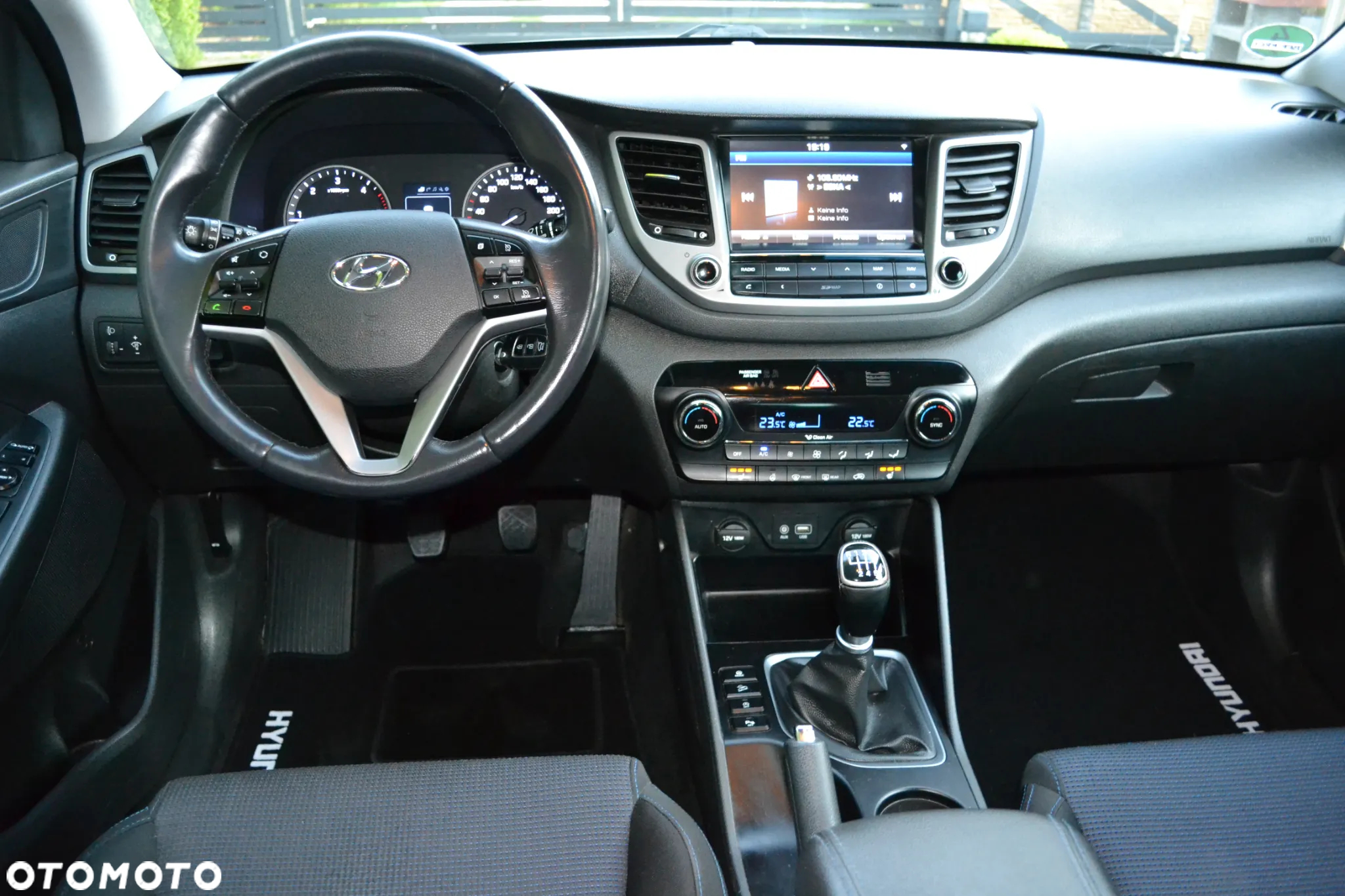 Hyundai Tucson 2.0 CRDI BlueDrive Comfort 2WD - 18