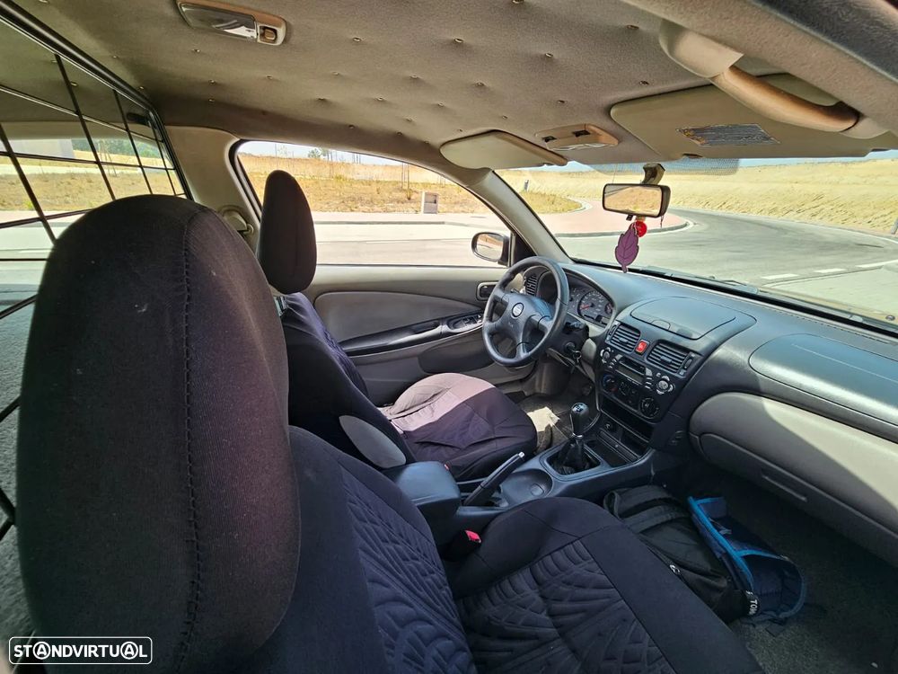 Nissan Almera 2.2 Di Sport - 7