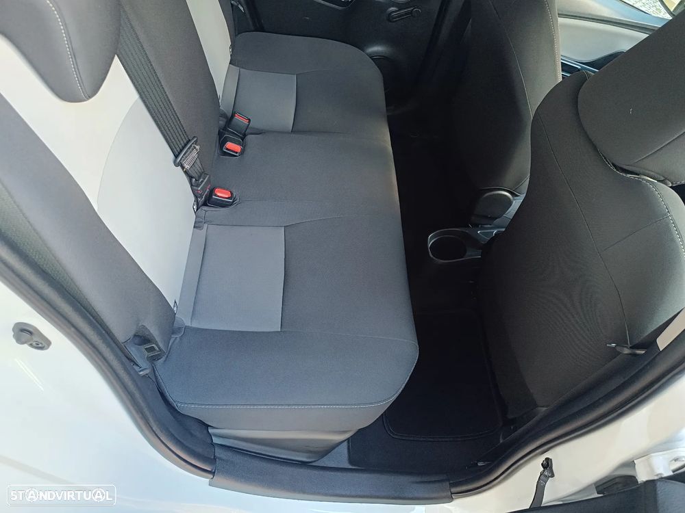 Toyota Yaris 1.5 HSD Comfort+P.Techno - 30