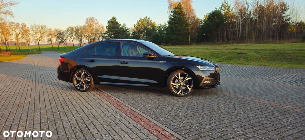 Skoda Octavia 2.0 TSI 4x4 Sportline DSG - 9