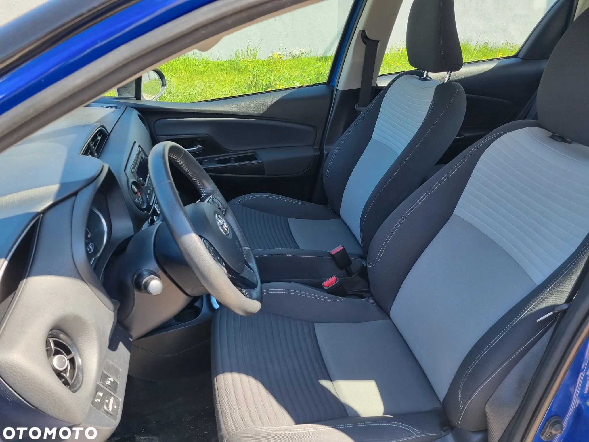 Toyota Yaris 1.0 Active - 17